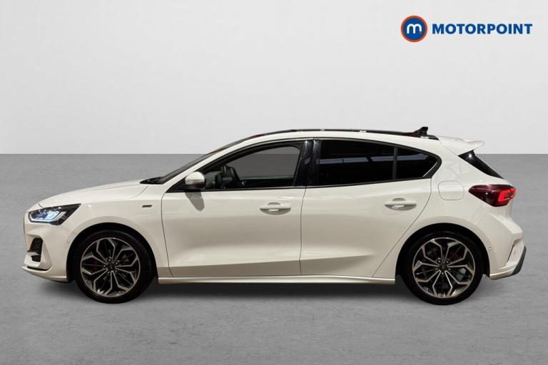 2022 Ford Focus 1.0 EcoBoost Hybrid mHEV 155 ST-Line Vignale 5dr Hatchback Petrol Manual