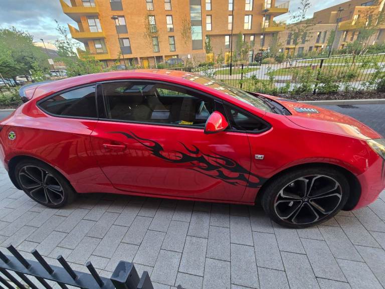 Vauxhall, GTC, Hatchback, 2015, Manual, 1364 (cc), 3 doors