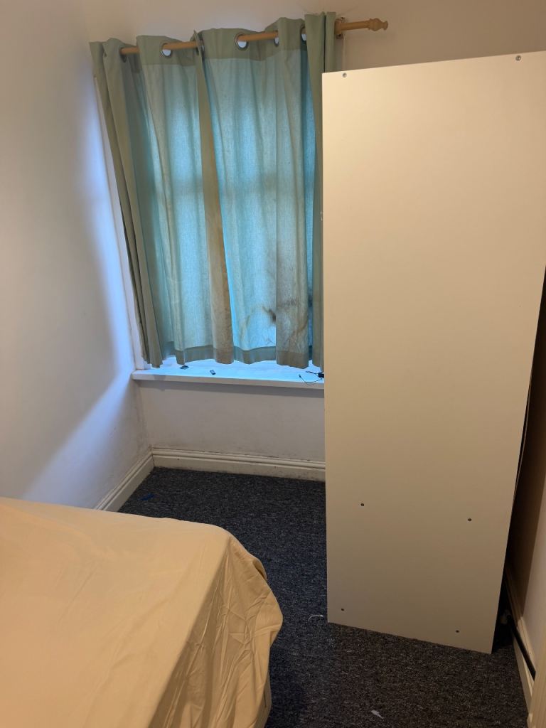 Room to rent