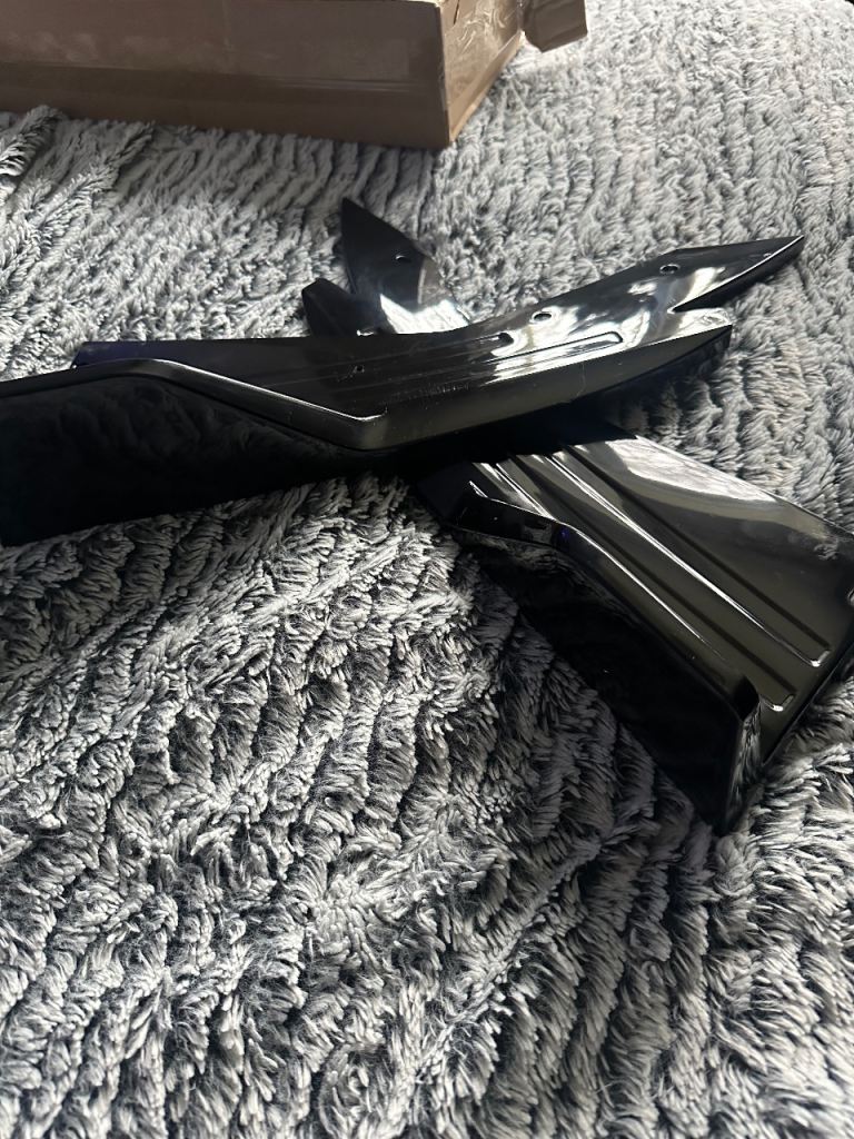 Gloss Rear Bumper Diffuser Splitter Spats Lip Canards For Ford Fiesta Focus