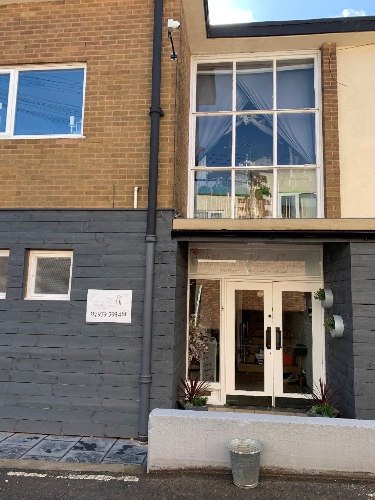 Rooms to rent in salon 