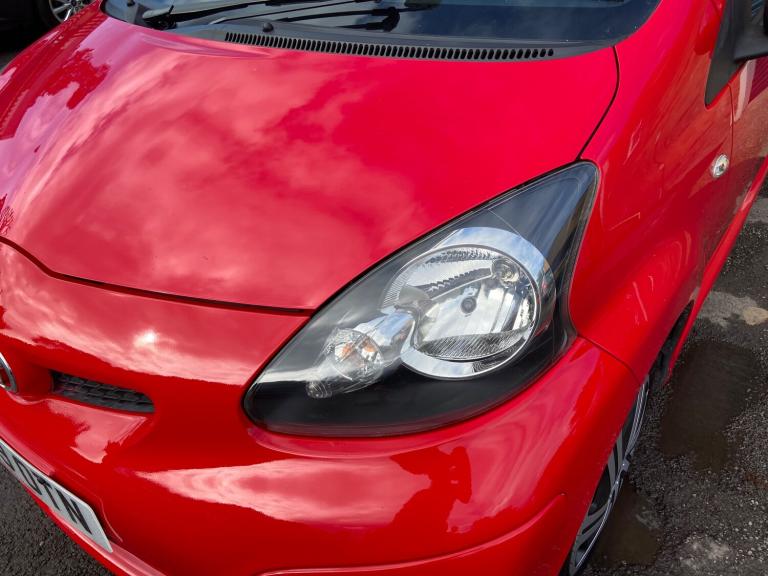 2009 Toyota Aygo 1.0 VVT-i + Hatchback 5dr Petrol Manual Euro 4 (67 bhp)