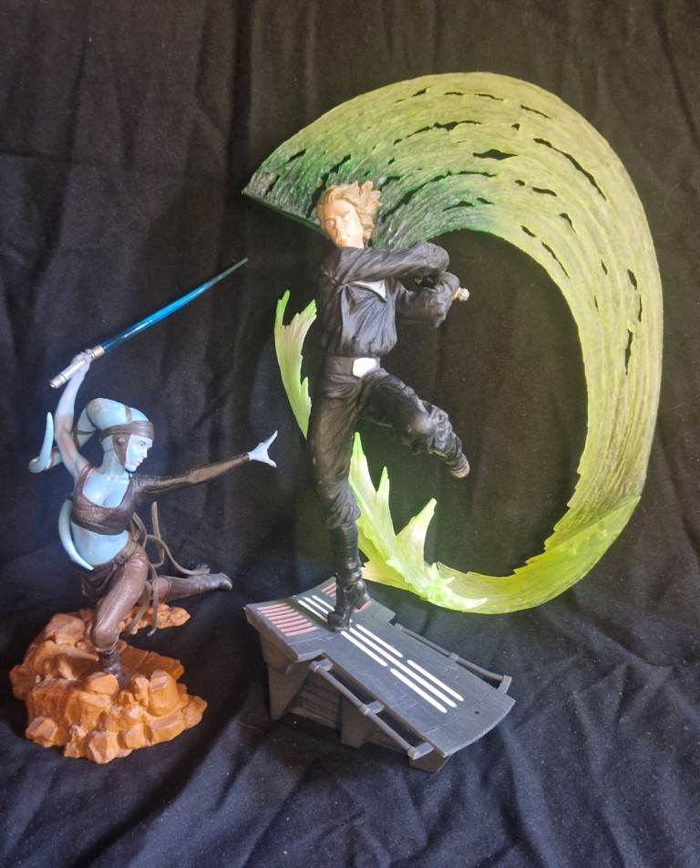 STAR WARS POSED MODELS