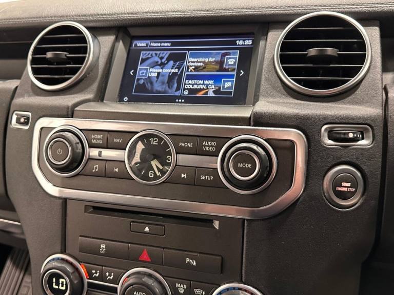 2016 Land Rover Discovery SE Commercial Sd V6 Auto PANEL VAN DIESEL Automatic