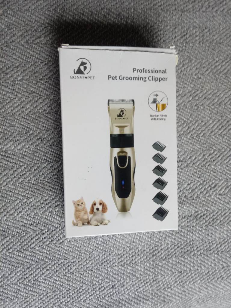 Cordless dog trimmer