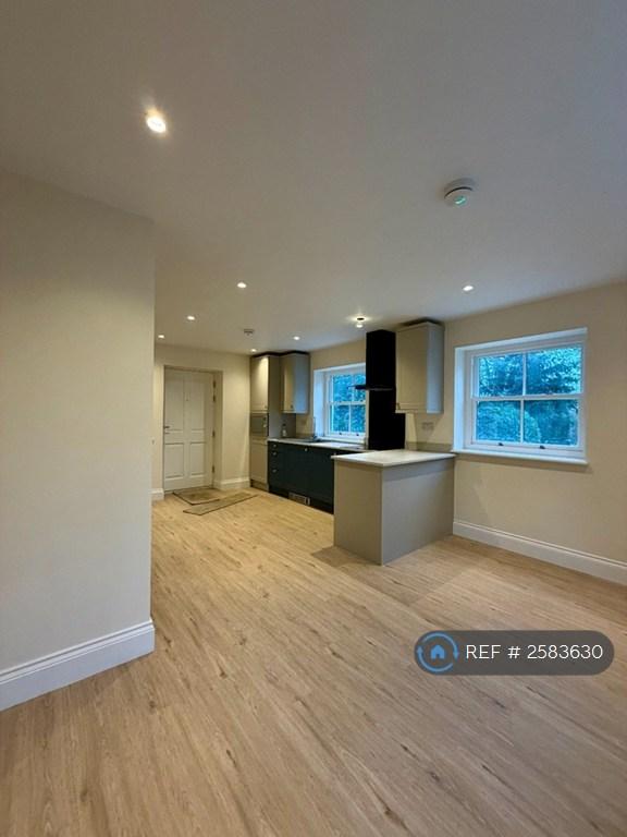 2 bedroom house in Broomhall Road, Sheffield, S10 (2 bed) (#2583630)