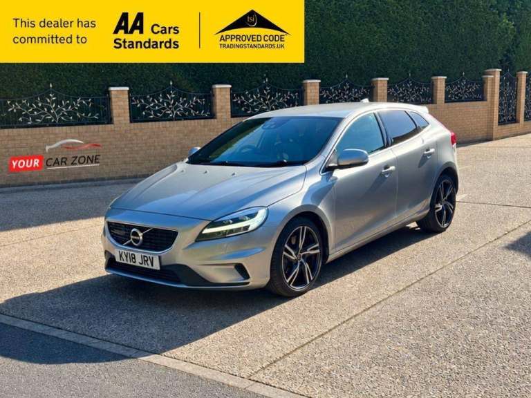 2018 Volvo V40 2.0 D3 R-design Pro Hatchback Hatchback Diesel Automatic