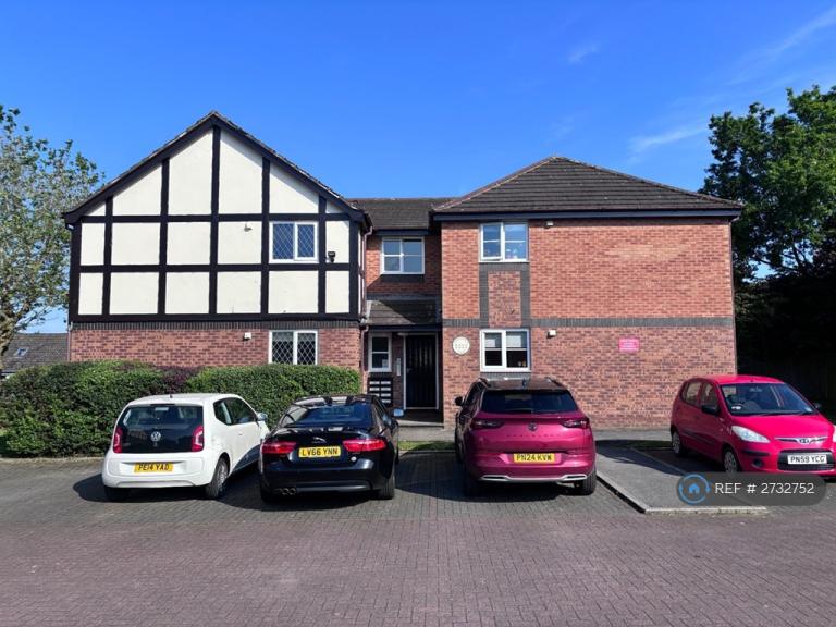 1 bedroom flat in Greenfinch Court, Blackpool, FY3 (1 bed) (#2732752)