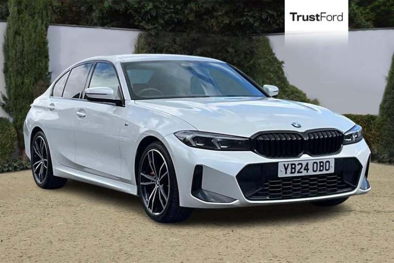 2024 BMW 3 Series 320i M Sport 4dr Step Auto**REAR CAMERA - HEATED SEATS & STEERING WHEEL - P Sal...