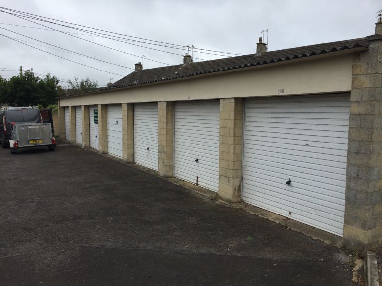 GARAGE TO RENT – CORSHAM – £90 PER MONTH