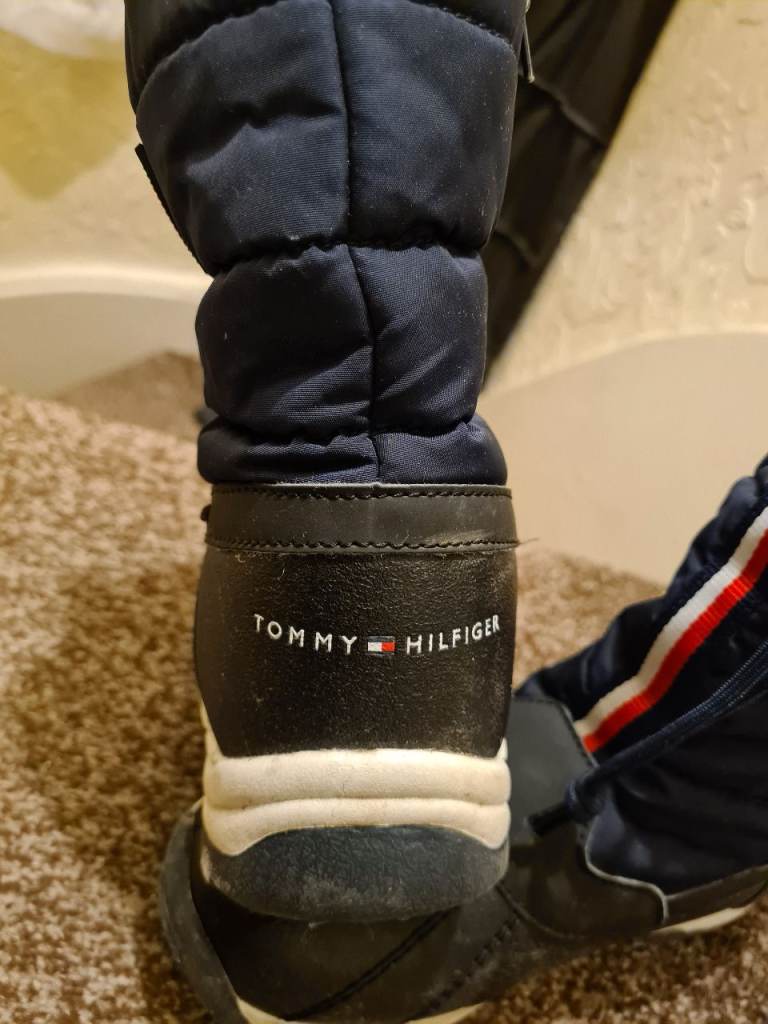 Tommy Hilfiger boots size 3.5uk
