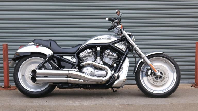 Harley-Davidson VRSCB V ROD 2005 1130cc