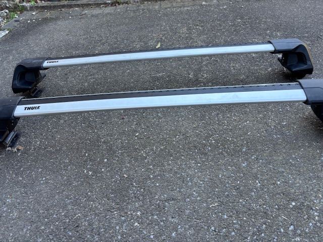 Thule Roof Rack - Wing Bar Edge