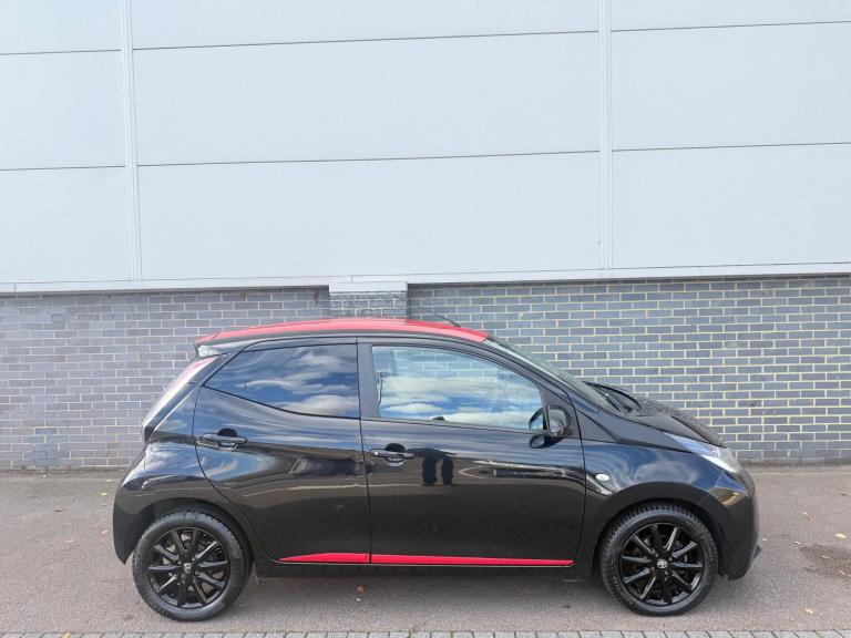 2017 Toyota AYGO 1.0 VVT-i x-press Euro 6 5dr HATCHBACK Petrol Manual
