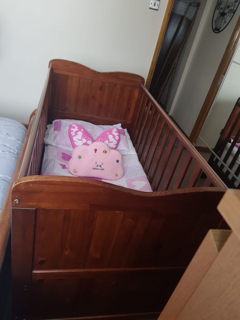 Kids bed 