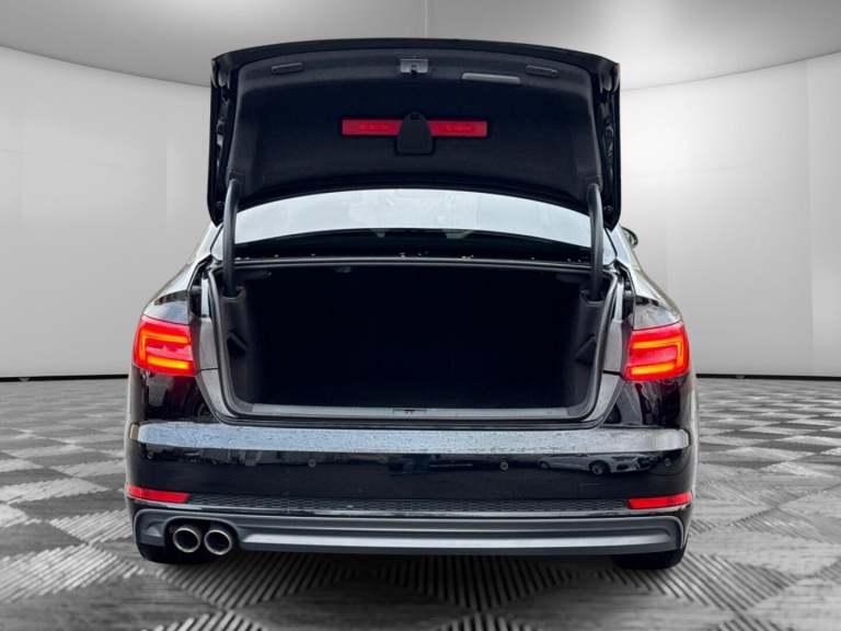 2017 Audi A4 2.0 TDI S line S Tronic quattro Euro 6 (s/s) 4dr SALOON Diesel Automatic