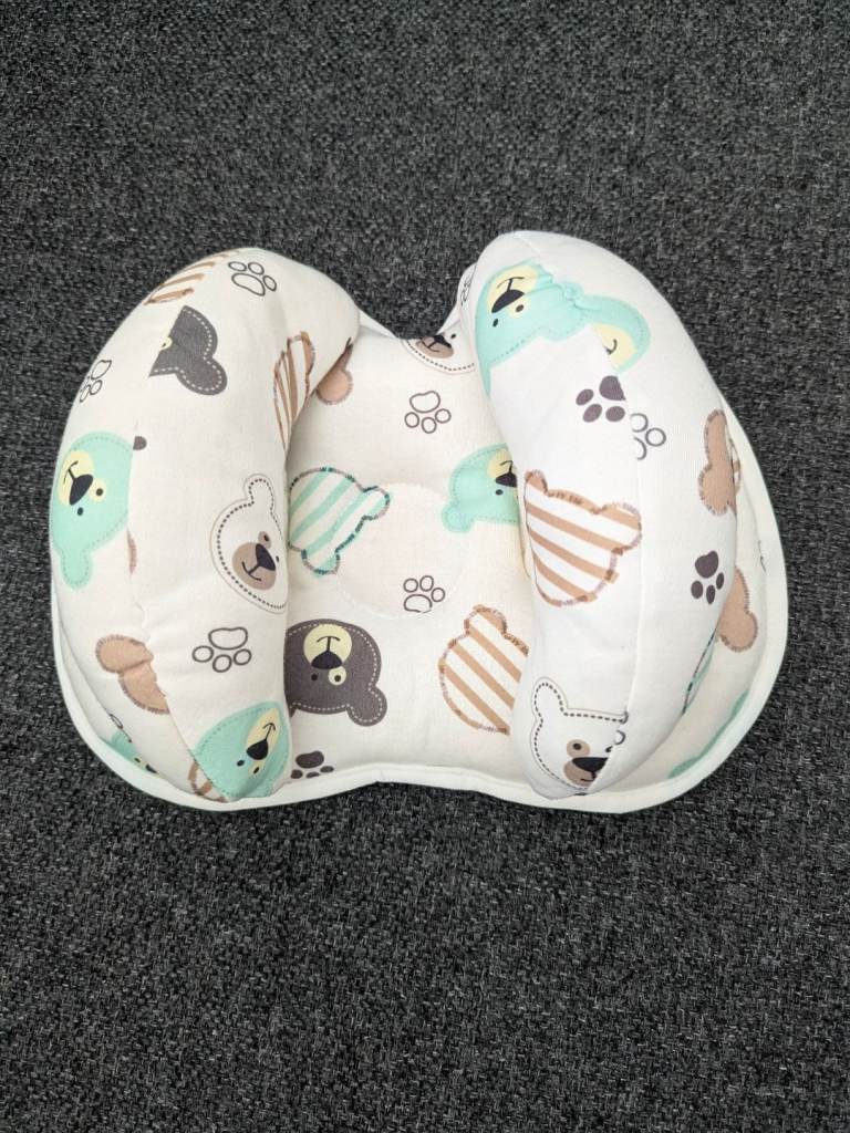 Baby pillow / Banana Pillow / Head Straightener 