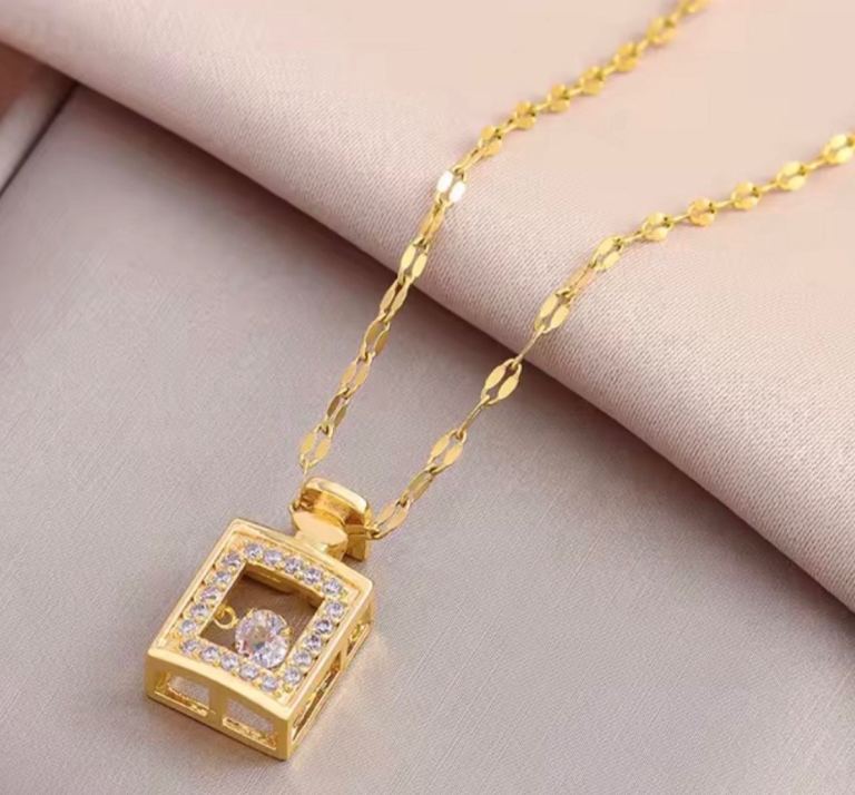 New Gold Tone Pendant Necklace with Clear Stones