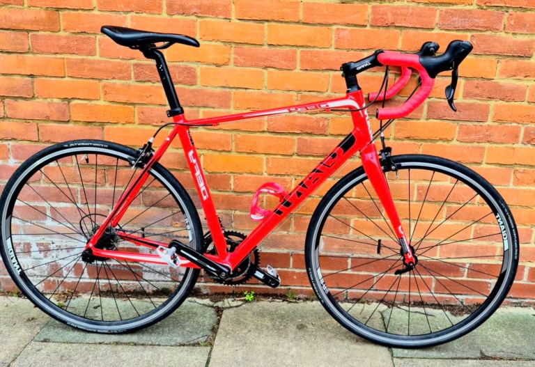 Giant defy aluxx carbon fibre road bike MD to LG frame 