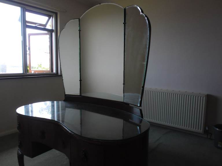 Vintage dressing table