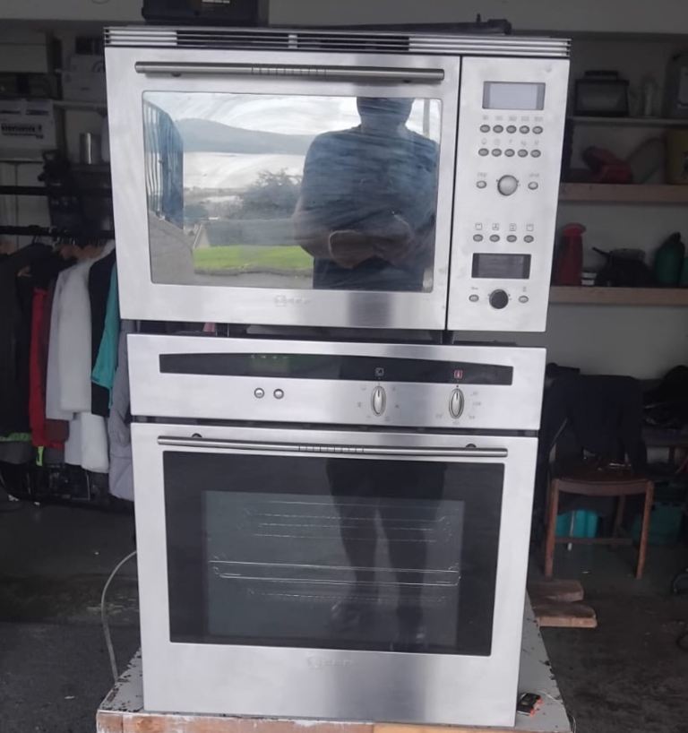 Neff Integrated Oven and Microwave Set - Good Condition
