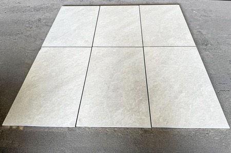 Quartz White Porcelain Clearance (600 x 900 - 12.96m²)