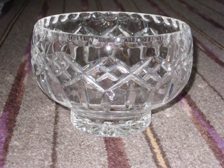 Crystal Cut Glass Bowl for £7.00