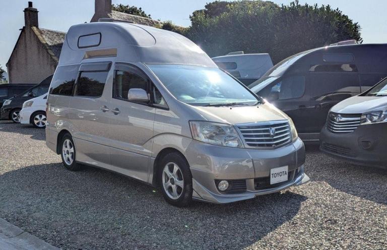 2004 TOYOTA ALPHARD CAMPERVAN