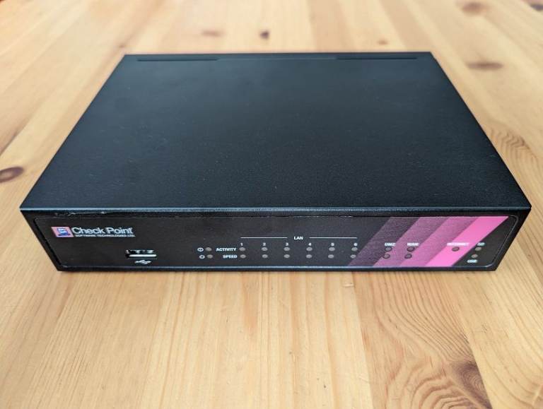 Check Point 1450 L-71 Firewall and Security Appliance