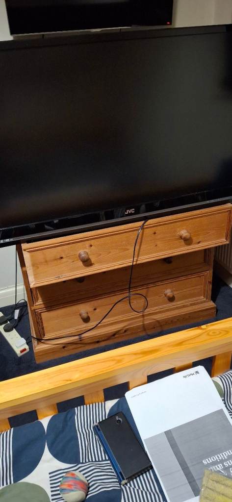 image for JVC 42 INCH TV NOT SMART