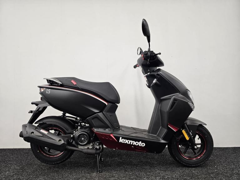 LEXMOTO L5 50cc EURO 5 - PRE REGISTERED ONE ONLY - LEARNER LEGAL 50CC