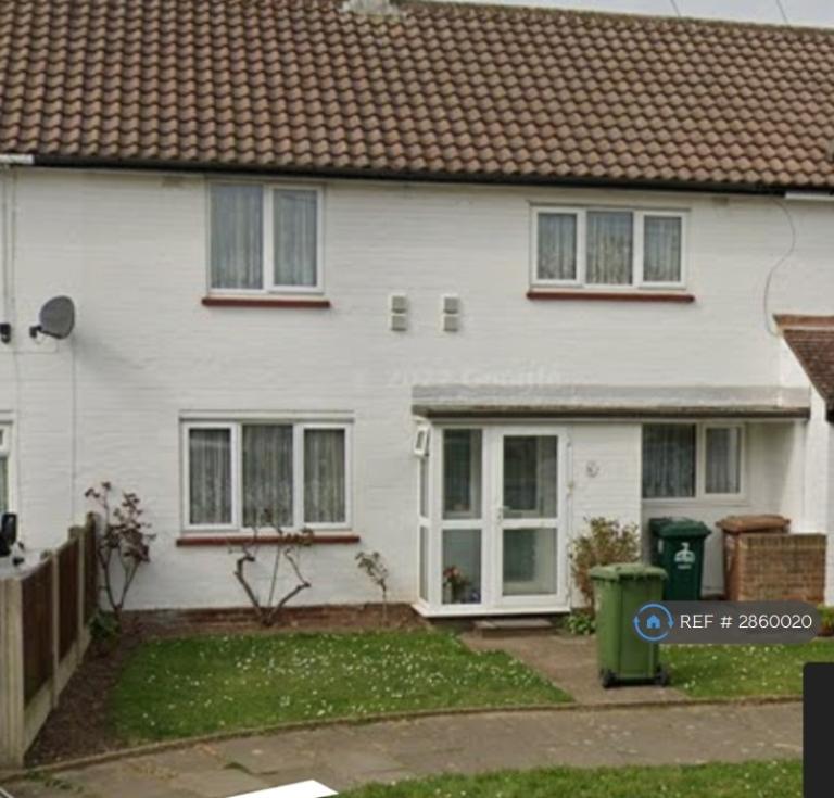 1 bedroom in Caledonia Road, Staines-Upon-Thames, TW19 (#2860020)