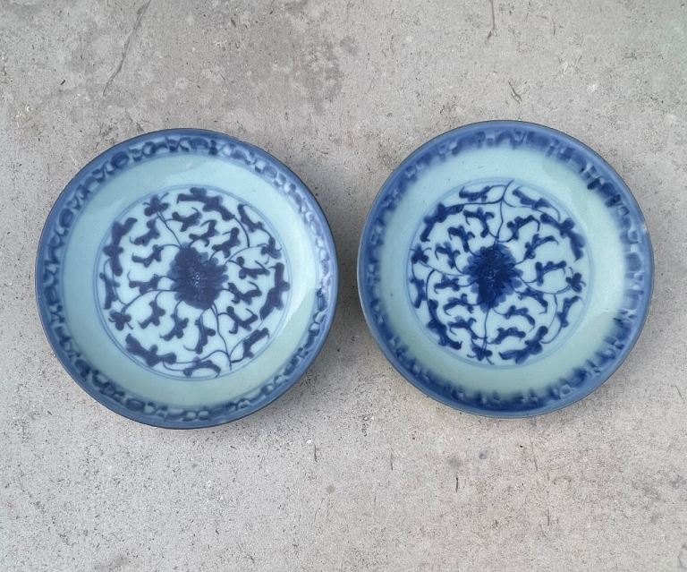 Pair of Chinese plates circa 1796-1820