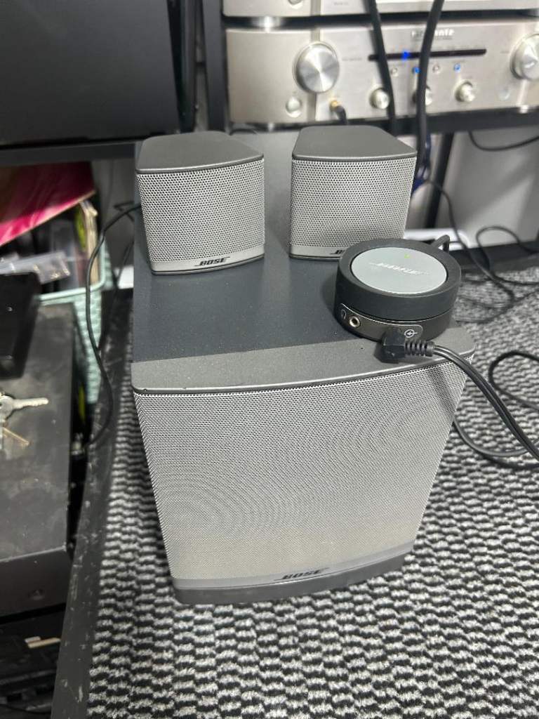 Bose Companion 3 Series 2 Multimedia 2.1 active speaker system with subwoofer