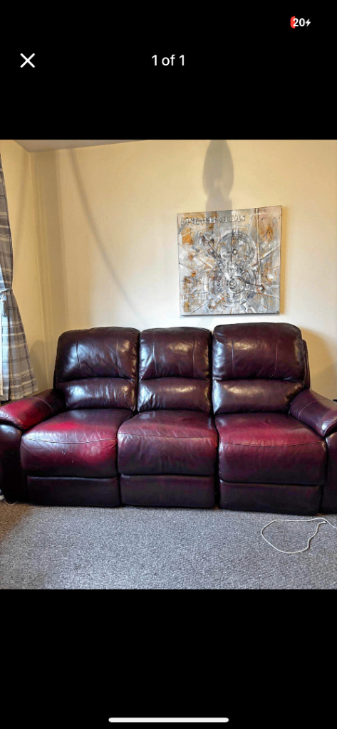 image for 3 seater recliner real leather sofa, CAN DELIVER 