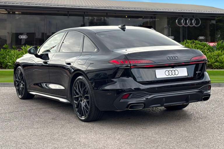 2025 Audi A6 Saloon 2.0 e-hybrid 25.9kWh Launch Edition S Tronic quattro Euro 6 (s/s) 4dr Saloon ...