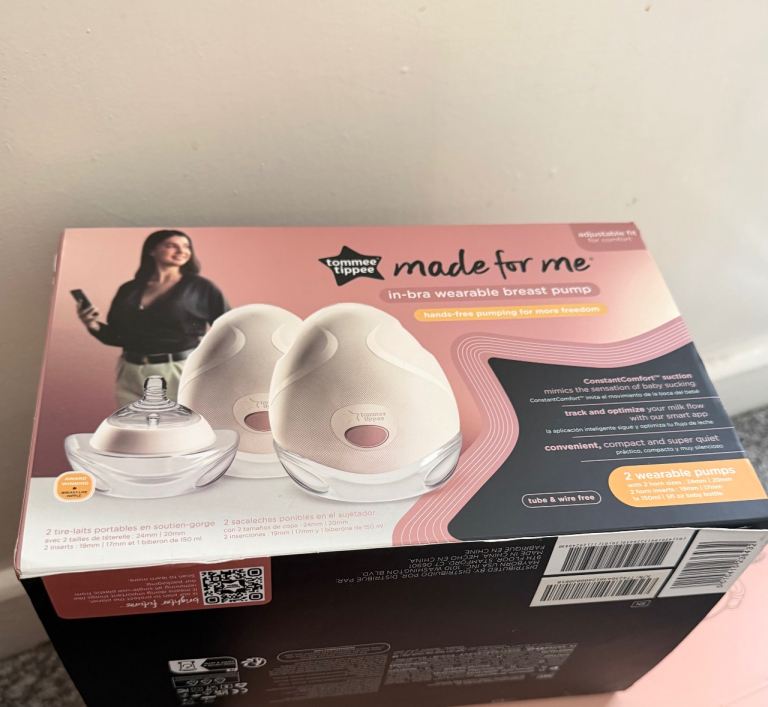 Tommee Tippee Made for Me In-Bra Wearable Breast Pump - New in Box