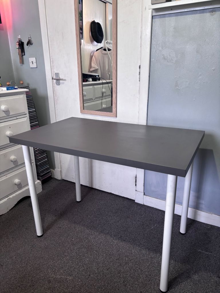 Dark Grey Top White Legs IKEA Desk (100x60cm)