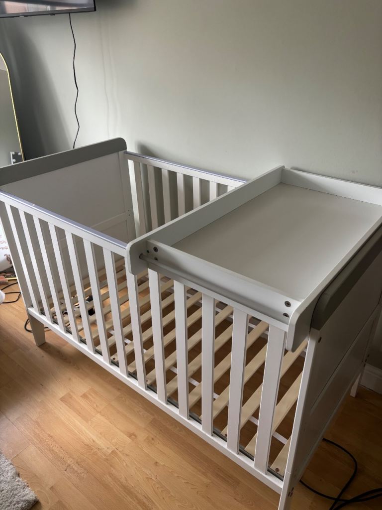 cot bed 