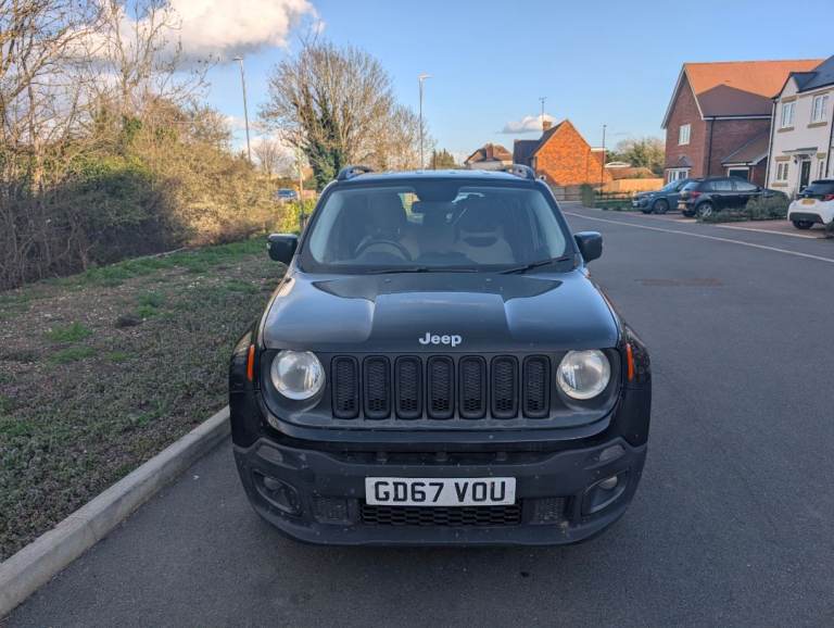 Jeep Renegade 1.6 MultiJet II (2017) – GD67 VOU