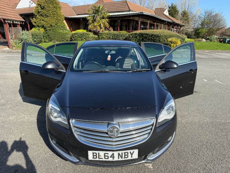 Vauxhall, INSIGNIA, Hatchback, 2015, Manual, 1956 (cc), 5 doors
