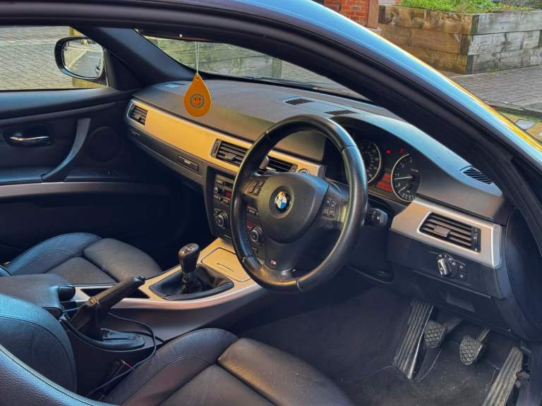 BMW, 3 SERIES, Coupe, 2013, Manual, 1995 (cc), 2 doors