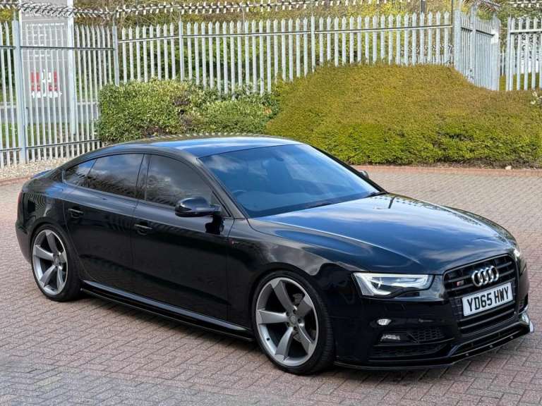Audi, A5, Hatchback, 2015, Semi-Auto, 1968 (cc), 5 doors