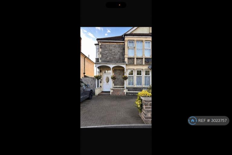 2 bedroom flat in Devonshire Road, Weston-Super-Mare, BS23 (2 bed) (#3023757)