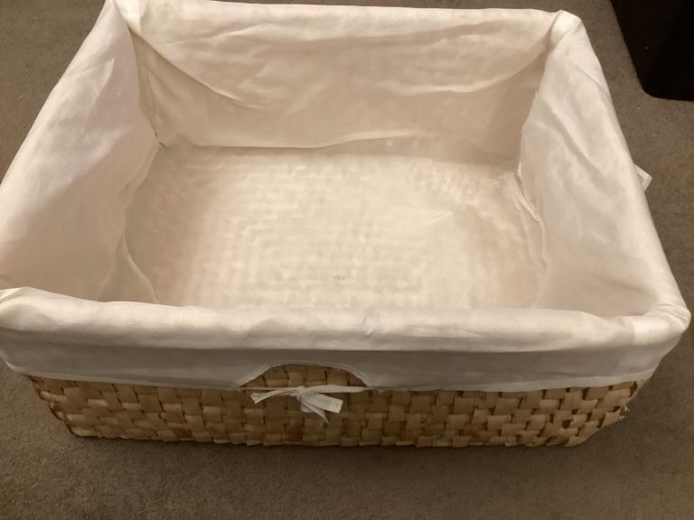 Oblong bread basket, 50x40x23 cm approx