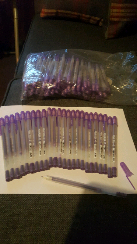 Sakura Silver Shadow purple Gelly Roll pens