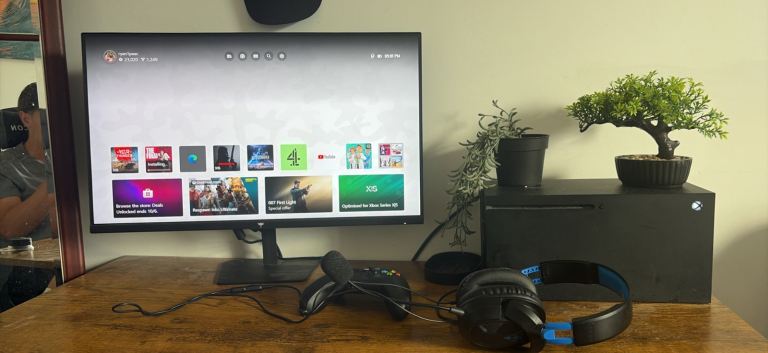 Xbox series x bundle with 120hz monitor 