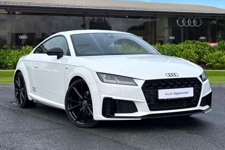 2022 Audi TT Coup- Black Edition 40 TFSI  197 PS S tronic Coupe PETROL Automatic