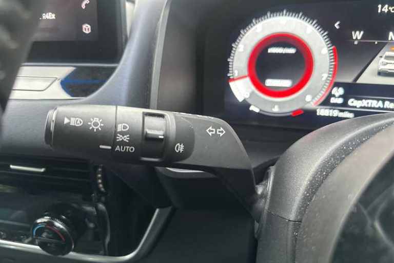 2024 Nissan Qashqai 1.3 DIG-T MH TEKNA 5DR Hatchback Petrol Manual