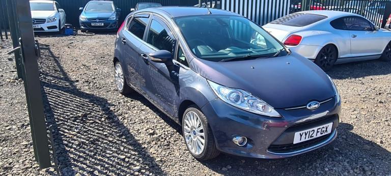 2012 Ford Fiesta 1.4 Titanium 5dr HATCHBACK Petrol Manual